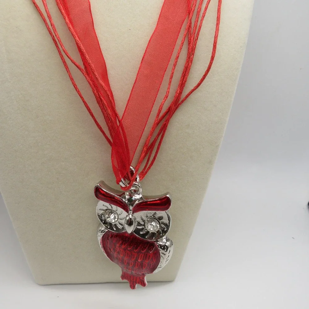 Red Owl Enamel Jewelry Set Necklace and Earrings Rhinestone Eyes 16 Inch